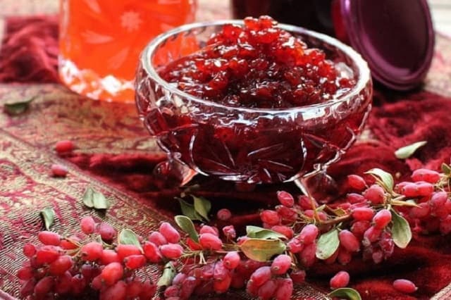 تصویر 2 از قیمت ترشی زرشک درجه 1 با کیفیت ارزان + فروش عمده